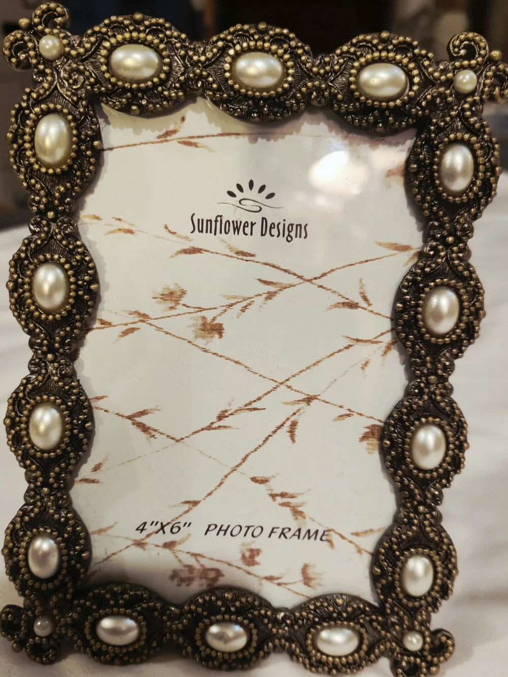 Ornate Bronze and Faux Pearl 4x6 Photo Frame